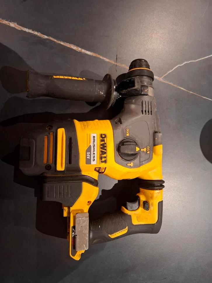 Perforateur Dewalt, Informatique & Logiciels, Ordinateurs portables Windows, Enlèvement