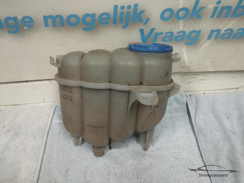 Koelvloeistofreservoir Audi A4/A5 8W/5F 8W0121405F, Auto-onderdelen, Motor en Toebehoren, Audi, Gebruikt, Ophalen of Verzenden