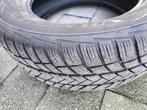 winterbanden 255-60-R18, Auto-onderdelen, Banden en Velgen, Ophalen, Winterbanden, Band(en)