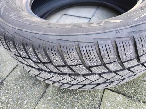 winterbanden 255-60-R18, Auto-onderdelen, Banden en Velgen, Band(en), Winterbanden, Ophalen