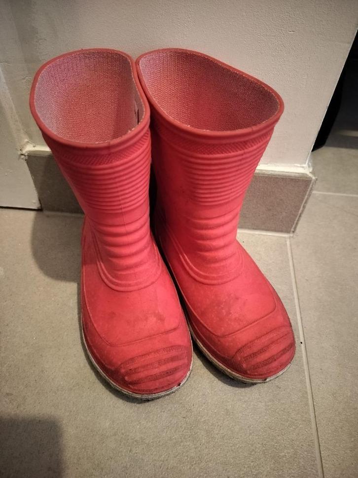 Rode regenlaarzen, maat 27, Kinderen en Baby's, Kinderkleding | Schoenen en Sokken, Ophalen