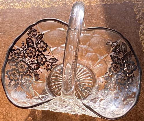 Kristallen mand, versierd met zilveren filigraan, Antiek en Kunst, Antiek | Glaswerk en Kristal, Ophalen of Verzenden