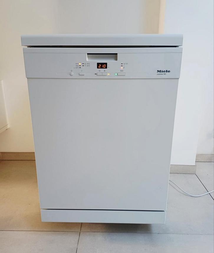Miele Jubilee SC vrijstaande vaatwasser, Elektronische apparatuur, Vaatwasmachines, Zo goed als nieuw, Vrijstaand, Minder dan 10 liter