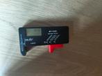 Batterij tester, Ophalen