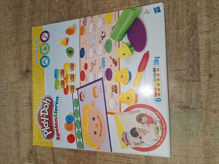 play-doh letters en taal 2+, Kinderen en Baby's, Speelgoed | Educatief en Creatief, Gebruikt, Ophalen of Verzenden