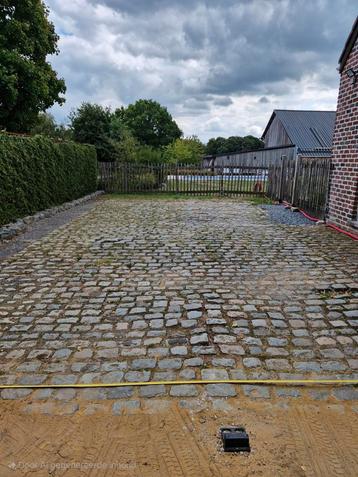 Kasseien Porfier beschikbaar voor biedingen