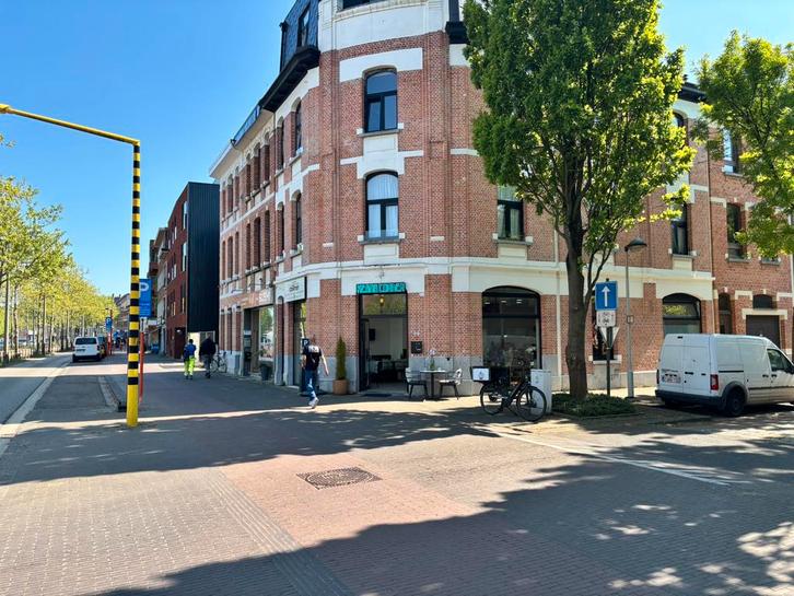 Overname horeca-zaak MOET DRİNGEND WEG, Immo, Appartementen en Studio's te huur