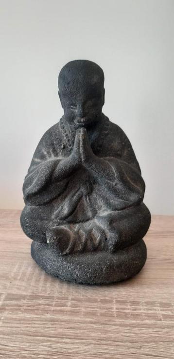 Beeldje Shaolin monnik beschikbaar voor biedingen