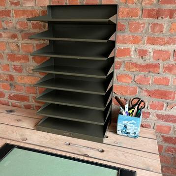 Organisateur de bureau vintage en métal kaki MEWAF, Enlèvement ou Envoi