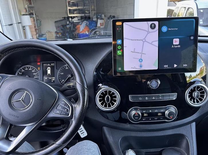 INSTALLATIE CARPLAY EN ANDROID AUTO MERCEDES VITO 2014/2022, Auto diversen, Autoradio's, Nieuw, Ophalen