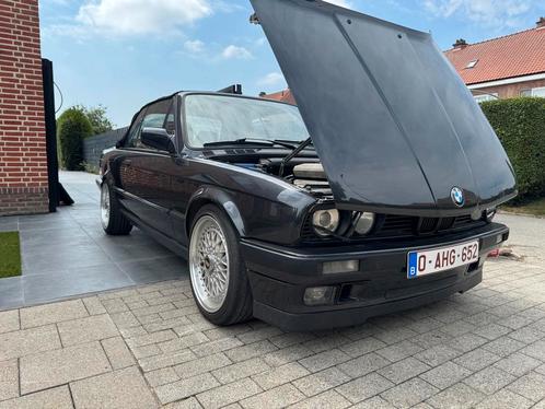 Bmw e30 318i Cabrio, Auto's, BMW, Particulier, 3 Reeks, Benzine, Cabriolet, 2 deurs, Handgeschakeld, Zwart, Zwart, Alcantara, Ophalen