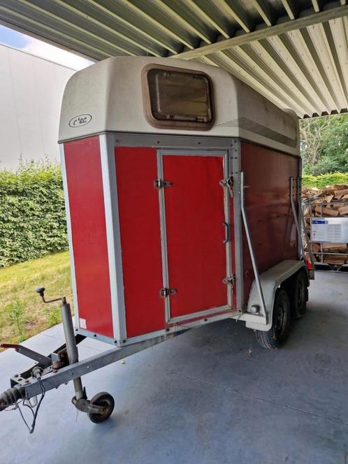 Atec 2 paards trailer, Dieren en Toebehoren, Paarden en Pony's | Trailers en Aanhangwagens, Zo goed als nieuw, Ophalen