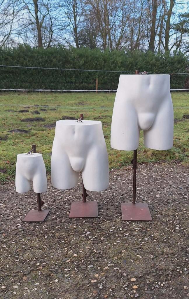 3 x heren buste, torso als model of als kunstproject., Hobby & Loisirs créatifs, Couture & Fournitures, Comme neuf, Mannequin