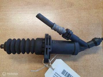 Hulpkoppelingscilinder BMW 1-serie F21/F20  21526852738 beschikbaar voor biedingen