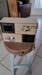 Houten kastje met 4 laden, mooi voor op bureau, Ophalen, Zo goed als nieuw