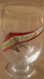 Verre Coca Cola sur pied avec image d'un planeur Coca-Cola, Collections, Enlèvement ou Envoi, Neuf