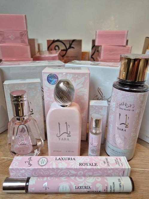 Lot YARA de 5 Pieces / 3 Parfums + 1 Brume + 1 Roll-On /, Handtassen en Accessoires, Uiterlijk | Parfum, Nieuw, Ophalen of Verzenden