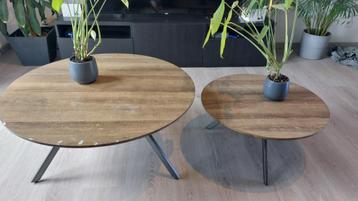 salon tafel beschikbaar voor biedingen