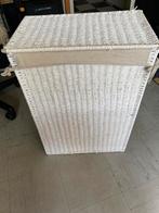 Panier à linge Ikea en rotin blanc, Huis en Inrichting, Ophalen, Zo goed als nieuw