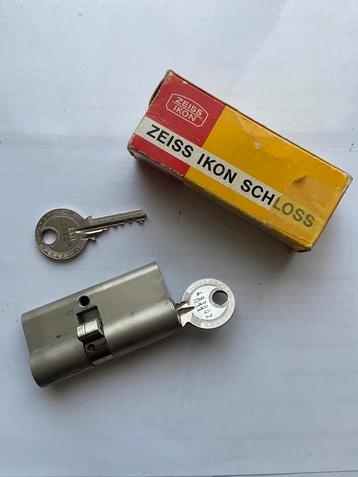 Deurcylinder beschikbaar voor biedingen