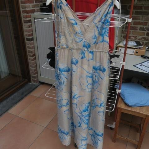 Maxi strandkleedje print blauw beige Second female mt S, Kleding | Dames, Jurken, Zo goed als nieuw, Maat 36 (S), Blauw, Onder de knie