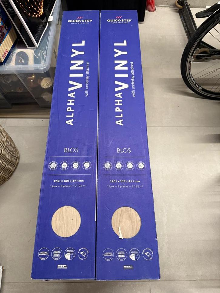 Plancher en vinyle Quickstep : ENTIÈREMENT NOUVEAU !, Services & Professionnels, Dalleurs & Parqueteurs, Planchers en bois, Aggloméré ou Parquet