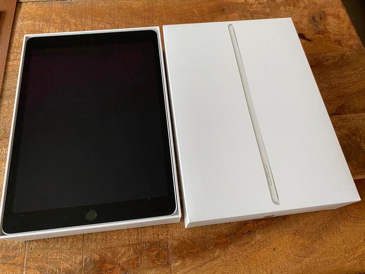 Apple iPad 9th generation 📱, Computers en Software, Apple iPads, Overige modellen, Wi-Fi, 10 inch, 64 GB, Zilver, Ophalen