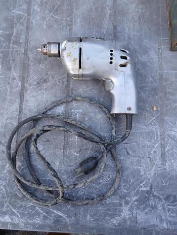 Schroefboormachine Black en Decker Verzamelstuk beschikbaar voor biedingen