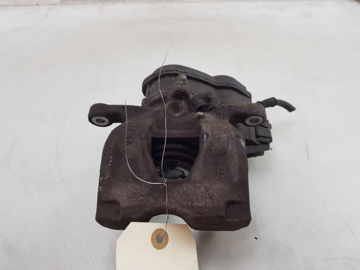 REMKLAUW LINKS ACHTER Audi A5 Sportback (F5A / F5F), Auto-onderdelen, Remmen en Aandrijving, Audi, Gebruikt