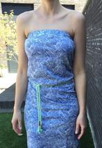 Wit-Blauwe lange Strapless jurk van CKS (Maat S), Kleding | Dames, Jurken, Blauw, Ophalen of Verzenden, Onder de knie, Zo goed als nieuw