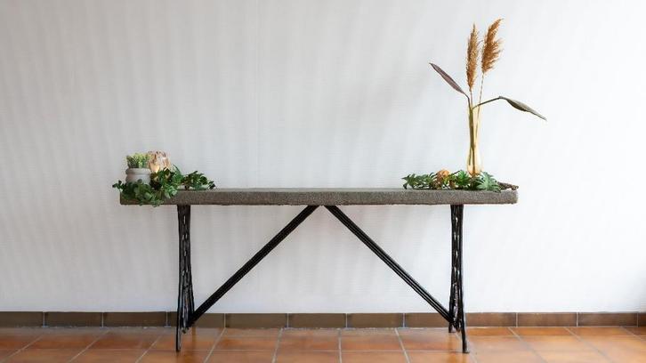 wandtafel-epoxy-singer naaimachine-meubel, Huis en Inrichting, Tafels | Sidetables, Ophalen