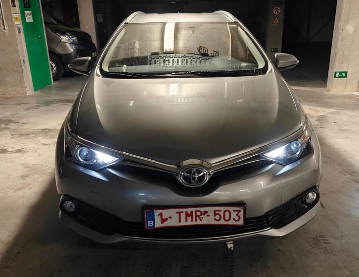 Toyota Auris 2017 [SW 1.33i VVT-i Active] avec 34 862 km, Autos, Toyota, Particulier, Auris, Caméra de recul, Airbags, Air conditionné