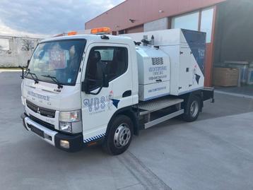 Ontstoppingsvoertuig Fuso Canter, Enlèvement