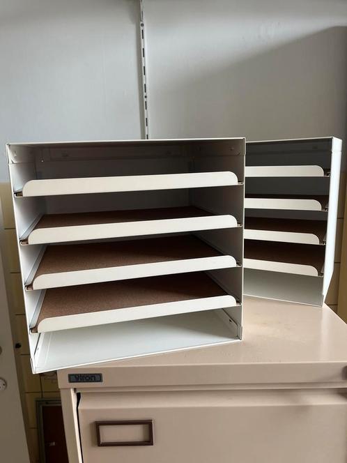 Lot de 2 organiseurs metalliques blancs de bureau, Zakelijke goederen, Kantoor en Winkelinrichting | Kantoorartikelen, Gebruikt