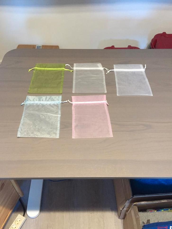 Organza zakjes, verschillende maten en kleuren, Hobby en Vrije tijd, Stoffen en Lappen, Nieuw, Polyester, Wit, Ophalen of Verzenden
