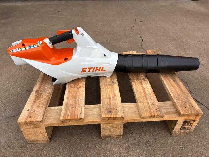 Stihl tuinmachines bladblazer stokzaag snoeizaag makita, Tuin en Terras, Bladblazers, Zo goed als nieuw, Accu, Ophalen