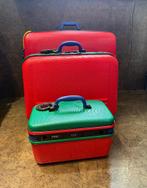 vintage reiskofferset United colors of Benetton, Vêtements | Femmes, Vêtements Femmes Autre, United colors of Benetton, Enlèvement