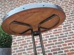 Industrieel bijzettafelje teak, Huis en Inrichting, Ophalen of Verzenden, Zo goed als nieuw