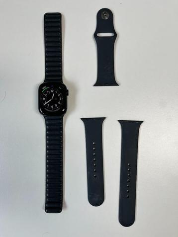 Apple Watch Serie 8 41mm Midnight Aluminium + Leather Link beschikbaar voor biedingen