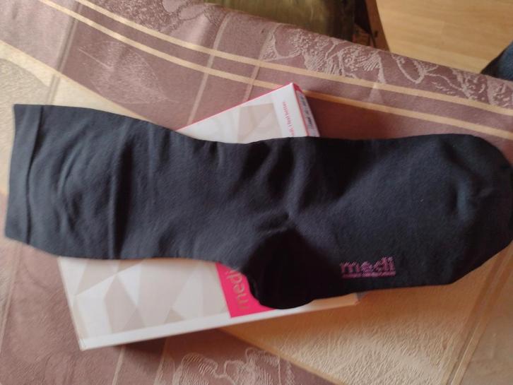 Nieuwe kniekousen klasse 3 maat 4 Mediven, Kleding | Dames, Sportkleding, Nieuw