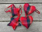 Tartan kerststerren (2 st.) en hartjes (2 st.), Ophalen of Verzenden, Zo goed als nieuw