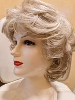 Pruik (dames), Ophalen of Verzenden, Zo goed als nieuw