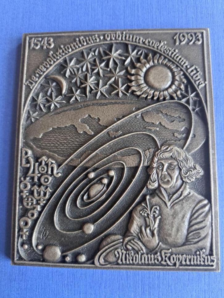 1993 Duitsland kunst plakette ijzer Nikolaus Kopernikus, Postzegels en Munten, Penningen en Medailles, Overige materialen, Verzenden