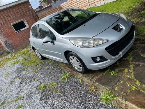 Peugeot 207 +, 1.4 HDI, 68 Ch, 2014, Euro 5 Clim, Autos, Peugeot, Particulier, Air conditionné, Bluetooth, Ordinateur de bord