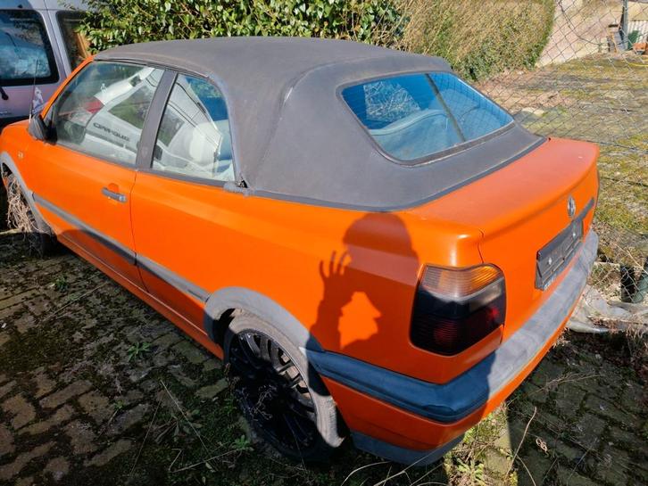 Volkswagen Golf 3 Cabrio 2.0 Benzine (1994)oldtimer, Auto's, Volkswagen, Bedrijf, Te koop, Golf, Alarm, Radio, Trekhaak, Benzine