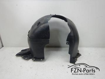 VW Golf 7 Modderkuip PVC Rechts-voor 5G0805970N beschikbaar voor biedingen