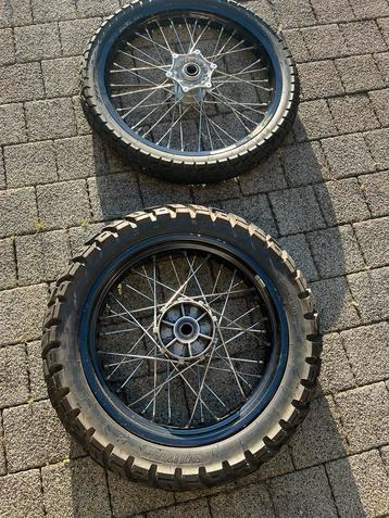 Ktm 950/990 adventure wielset beschikbaar voor biedingen