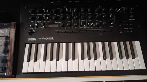 Korg Minilogue XD + decksaver + extra oscillators+FX (Sinevi, Muziek en Instrumenten, Synthesizers, Zo goed als nieuw, Overige aantallen