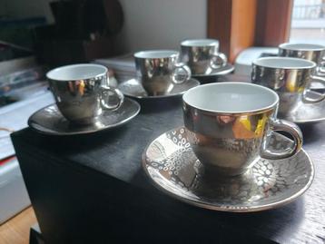 set van 6 prachtige espressokopjes  beschikbaar voor biedingen