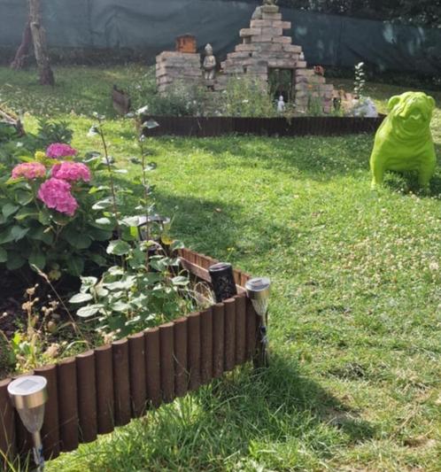 15 houten tuinborders behandelen twee keer zoveel azuurblauw, Tuin en Terras, Bielzen en Borduren, Zo goed als nieuw, Border, Hout
